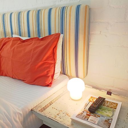 콤메티에 The Retreat B&B 외부 사진