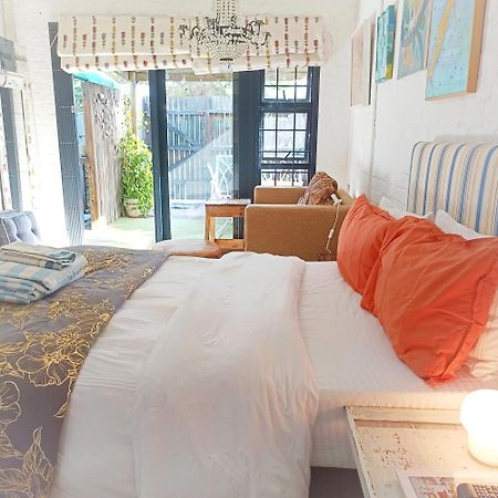 콤메티에 The Retreat B&B 외부 사진