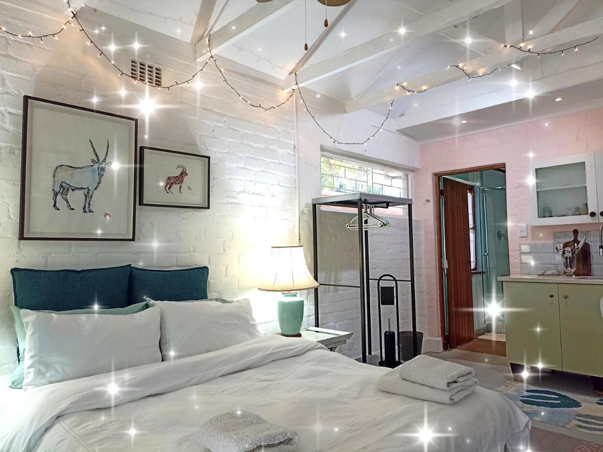 콤메티에 The Retreat B&B 외부 사진